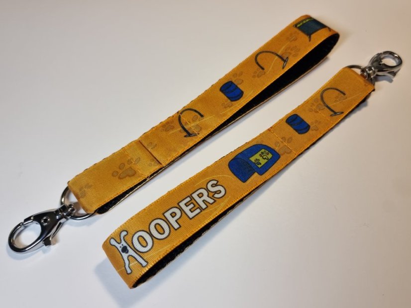 Klíčenka s motivem Hoopers