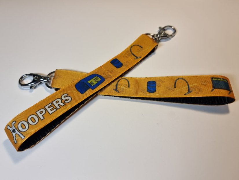 Klíčenka s motivem Hoopers